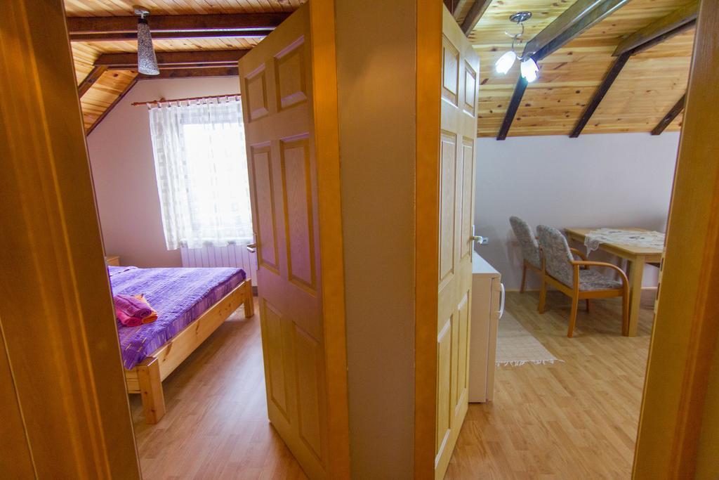 Apartments Andric Kaludjerske Bare Eksteriør billede